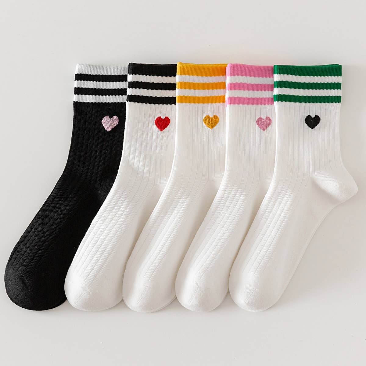 The Little Shoppe: Heart Socks